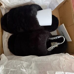 UGG Black Fluff Yeah Slides